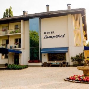 Hoel Lamplhof